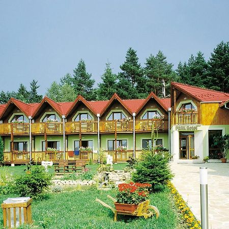 Park Hotel Cingov Smižany Dış mekan fotoğraf